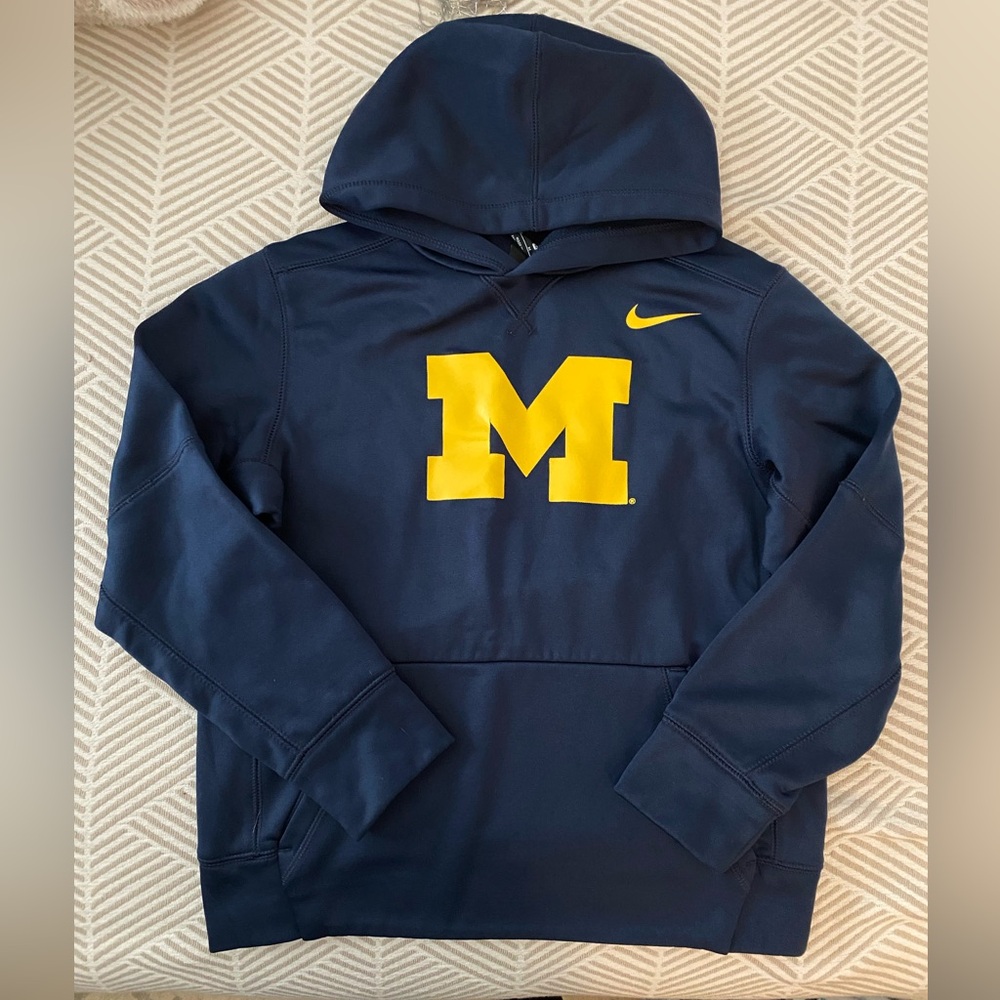 Nike dri-fit University of Michigan Hoodie